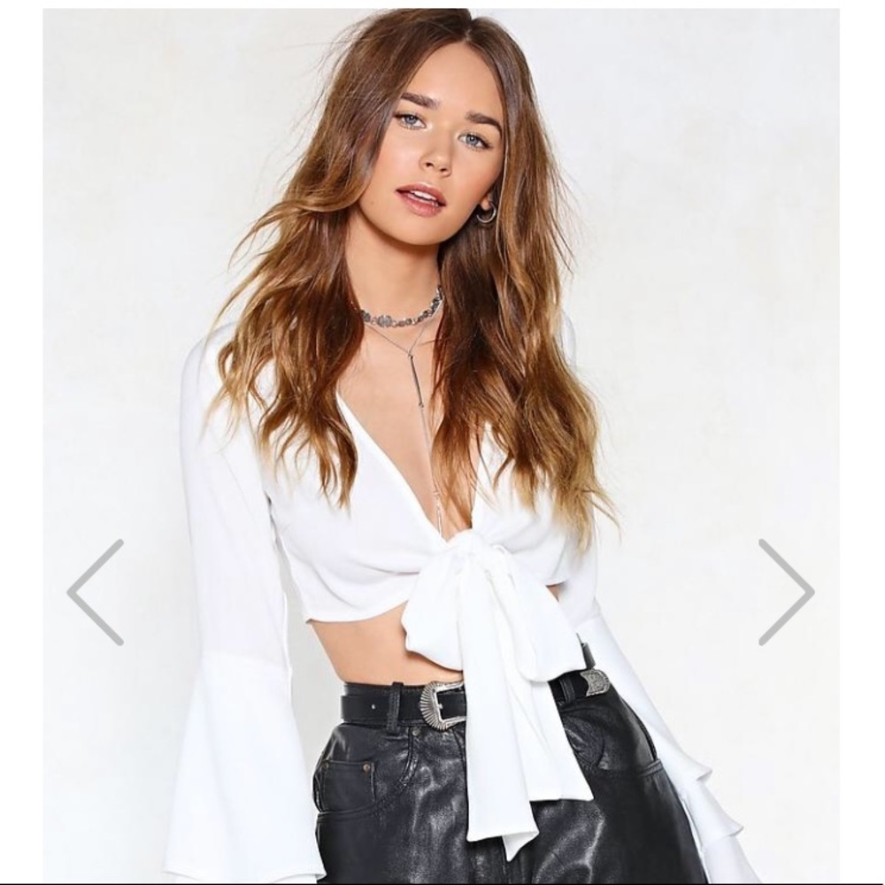 [Nasty Gal] [NWT] White Flare Sleeve Crop Top